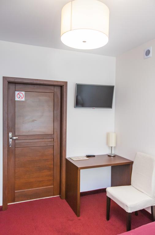Hostel Замбрув Стая снимка